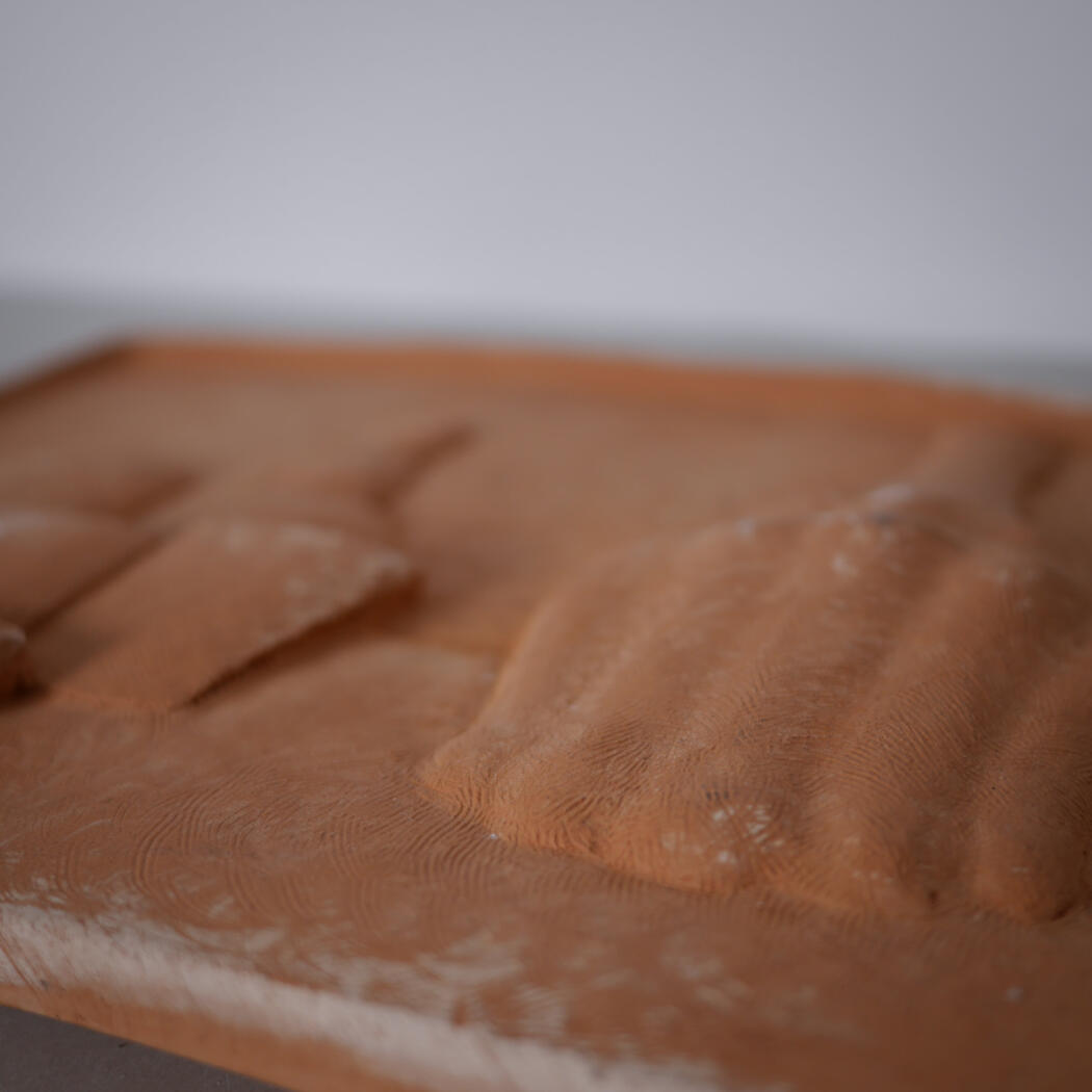 Ler Relief med Stilleben 6