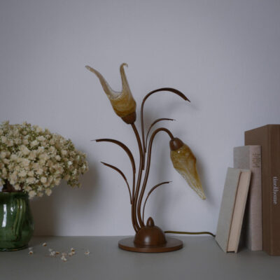 Bronzelampe med Glasblomster