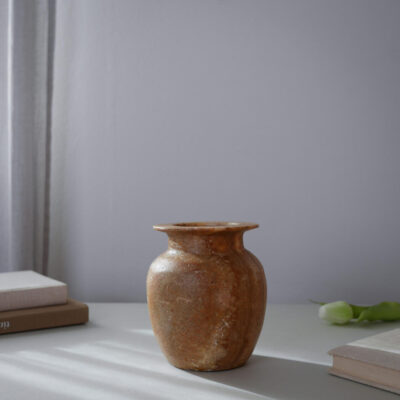 Lysebrun Stenvase
