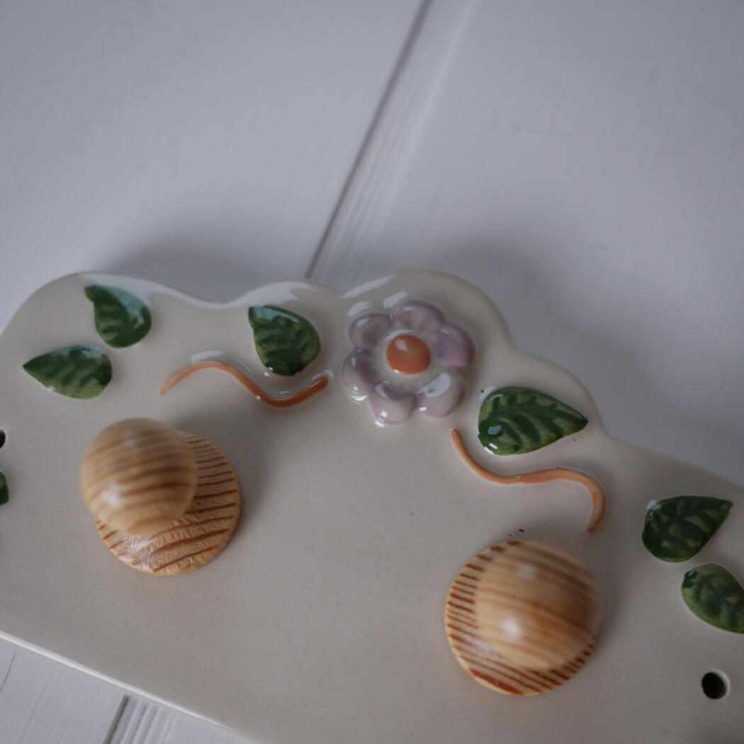 Porcelænsknage med Blomster 3