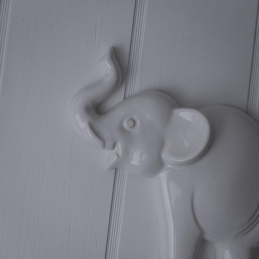 Stor Hvid Elefant til Væg 2