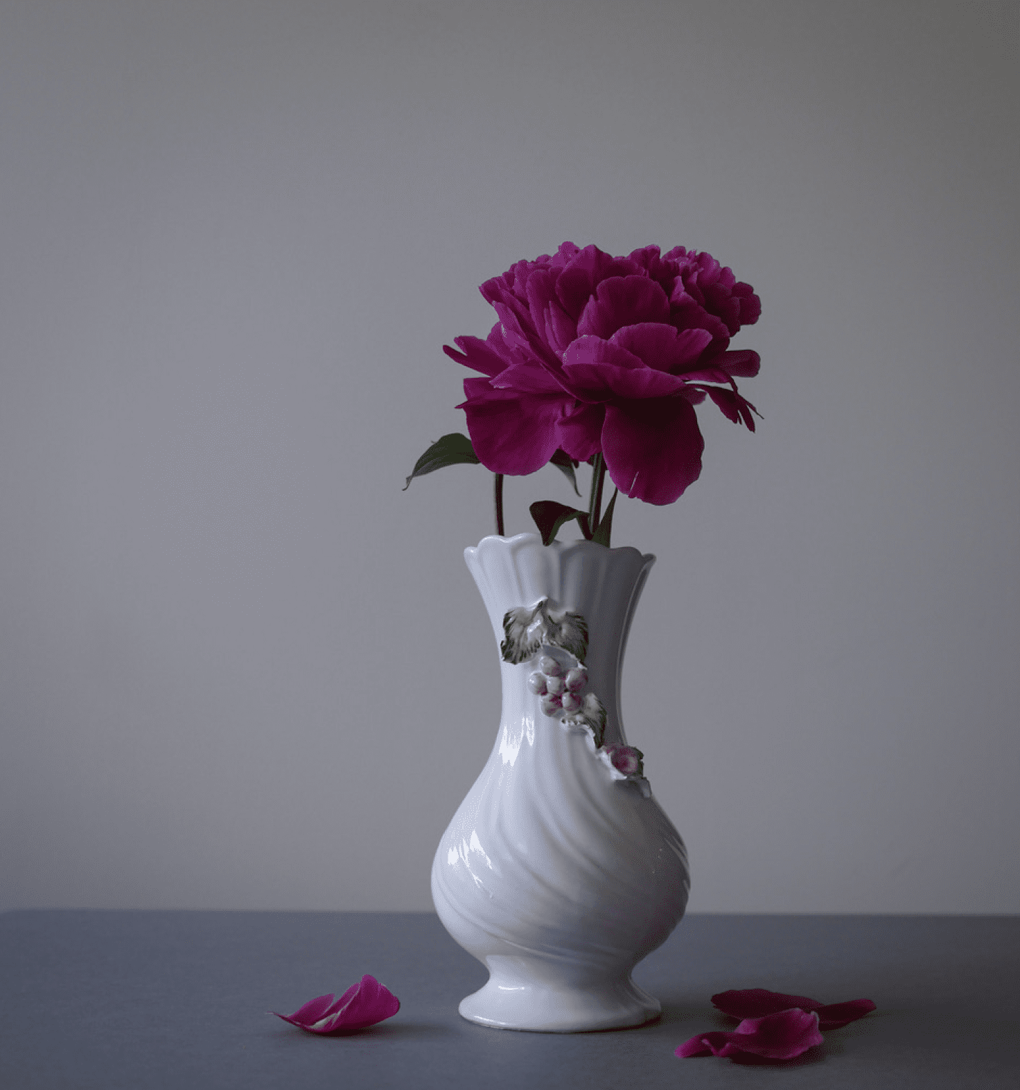 Hvid Vase med Bær 5